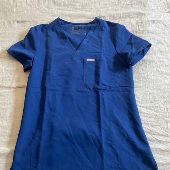 Figs scrub top - Picture 1 of 1